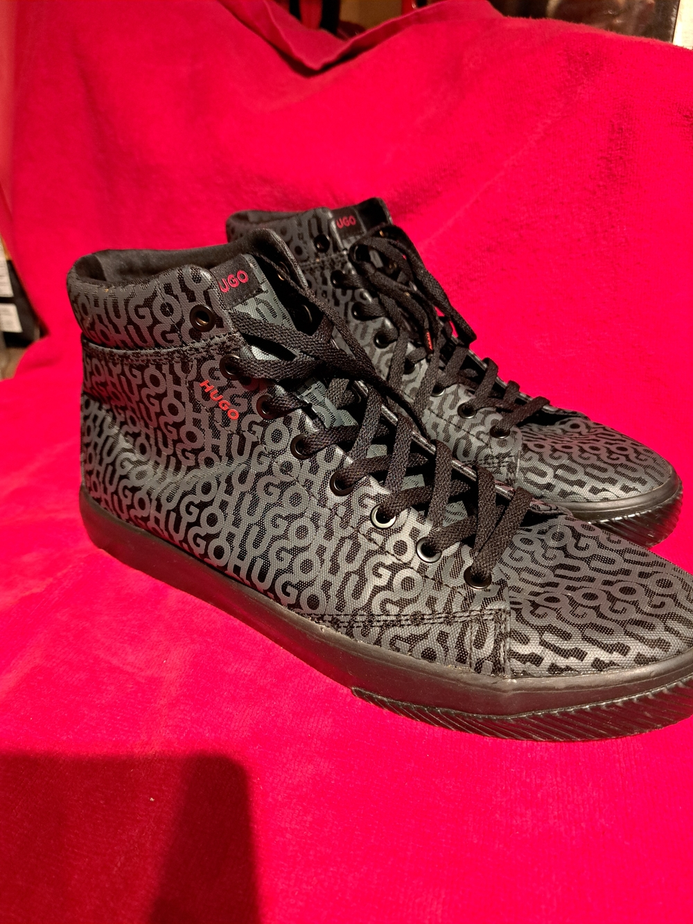 Hugo  Men's Black Patterned High-Top Sneakers